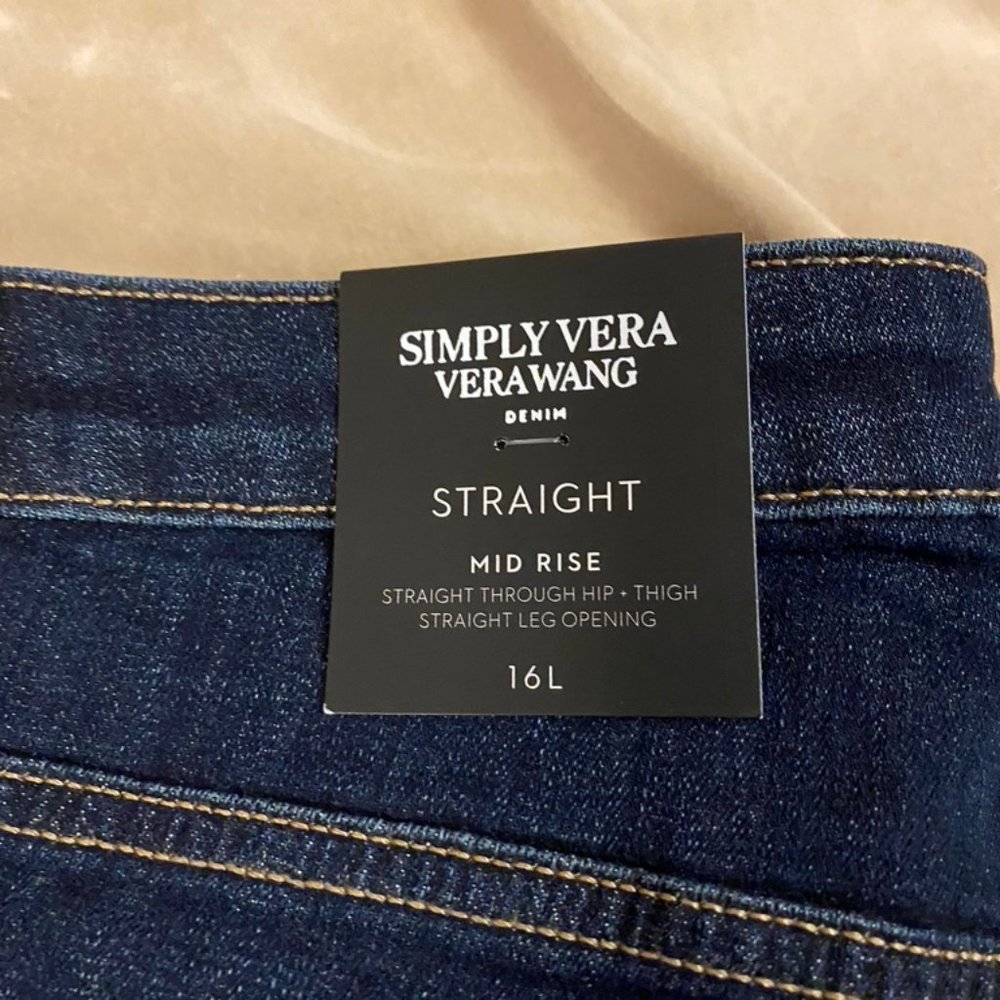 NWT - Size 16L - Straight Mid Rise - Simply Vera